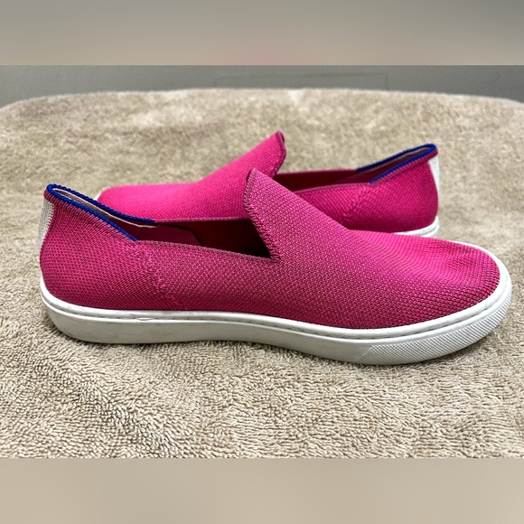 Rothy's Other - Rothy kids size 3 pink  🫧 gum 💗 Runs small. We recommend going a whole size up